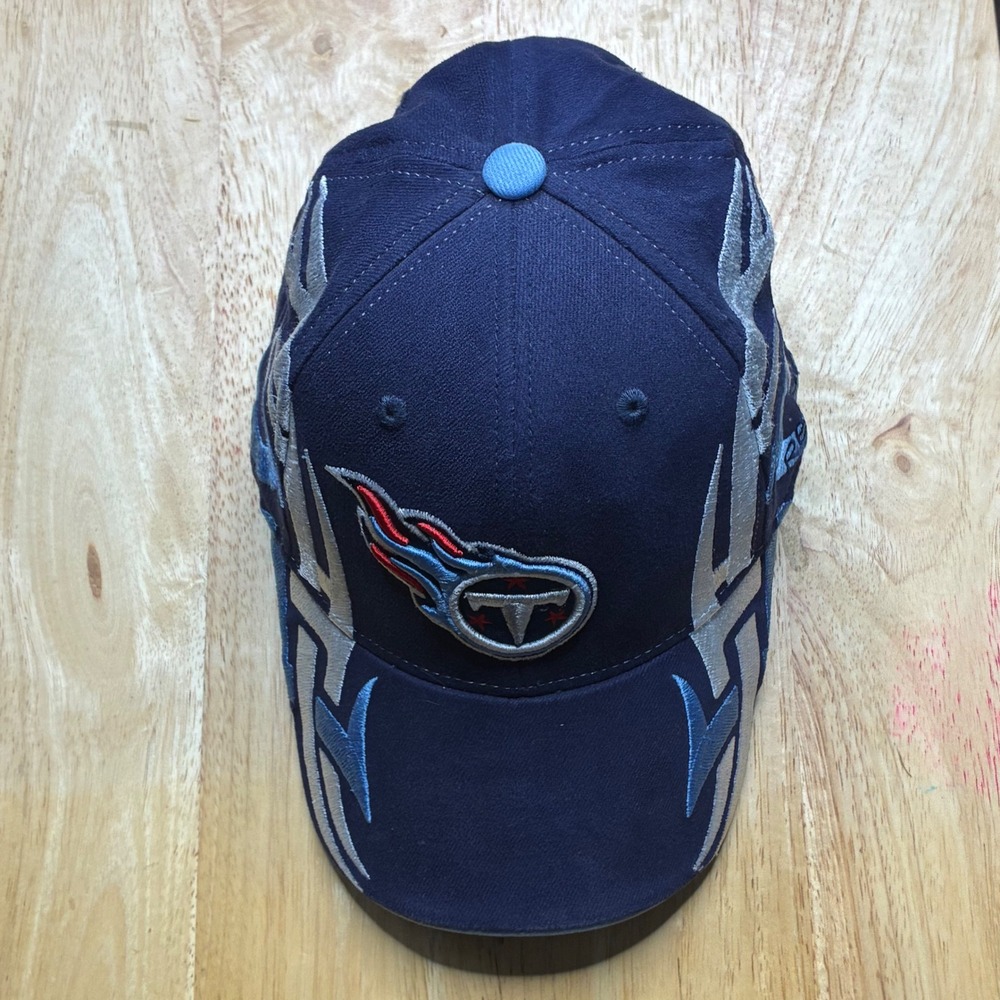 Vintage Y2K Tennessee Titans Reebok NFL S/M Embroidered Flex Fit Hat